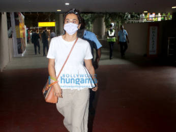 Photos: Taapsee Pannu snapped at the airport