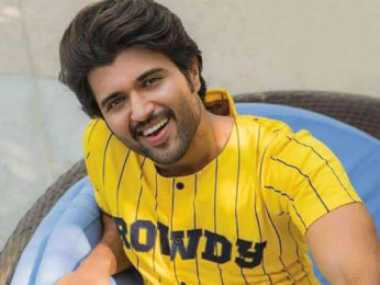 Vijay Deverakonda says Liger will collect more than Rs. 200 crores at the box office while busting rumours of its OTT release Vijay Deverakonda says Liger will collect more than Rs. 200 crores at the box office while busting rumours of its OTT release