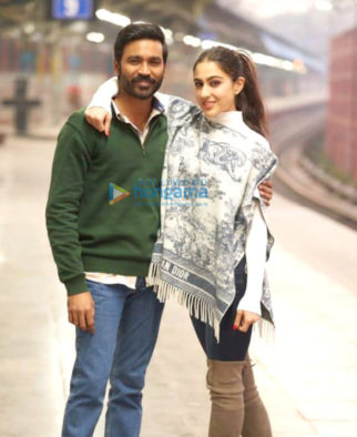 On the sets of the movie Atrangi Re