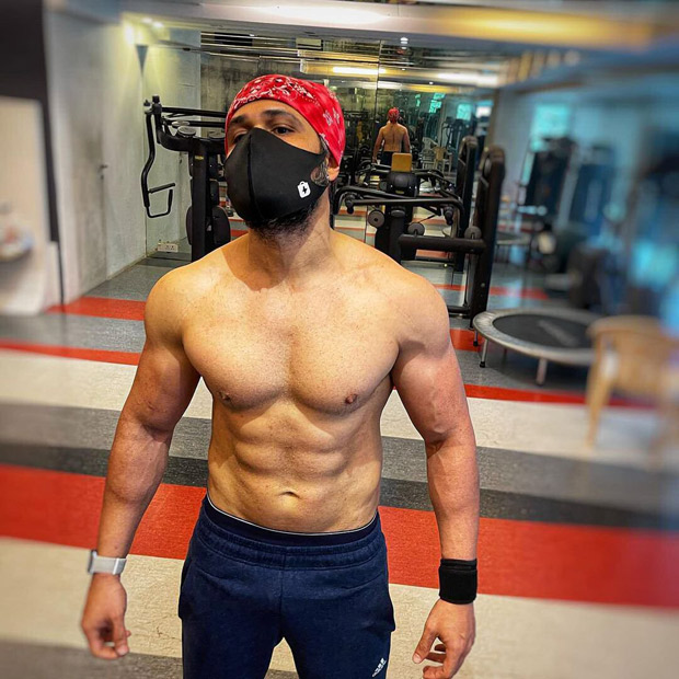 Emraan Hashmi undergoes physical transformation for Tiger 3, flaunts his chiselled abs and muscles