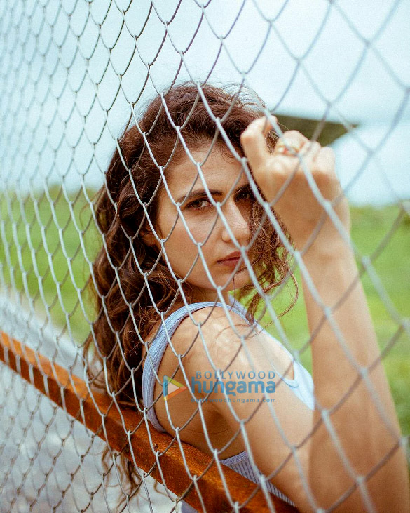 fatima sana shaikh 4 3