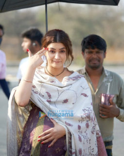 On The Sets Of The Movie Mimi