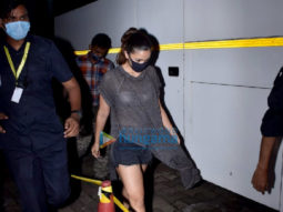 Photos: Alia Bhatt snapped post shoot in Andheri