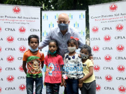 Photos: Anupam Kher distributes ration to CPAA cancer patients through his Foundation