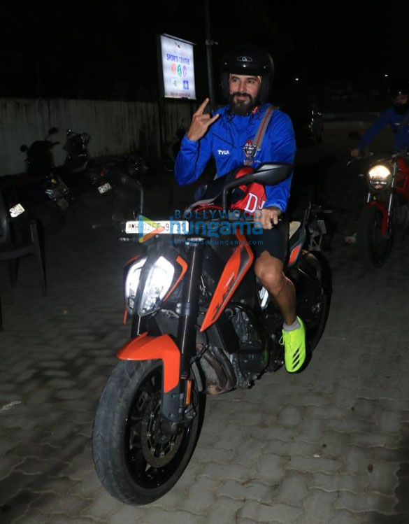 photos celebs snapped at all star football match 1 2