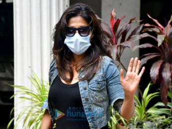 Photos: Chitrangda Singh spotted at a dental clinic in Bandra