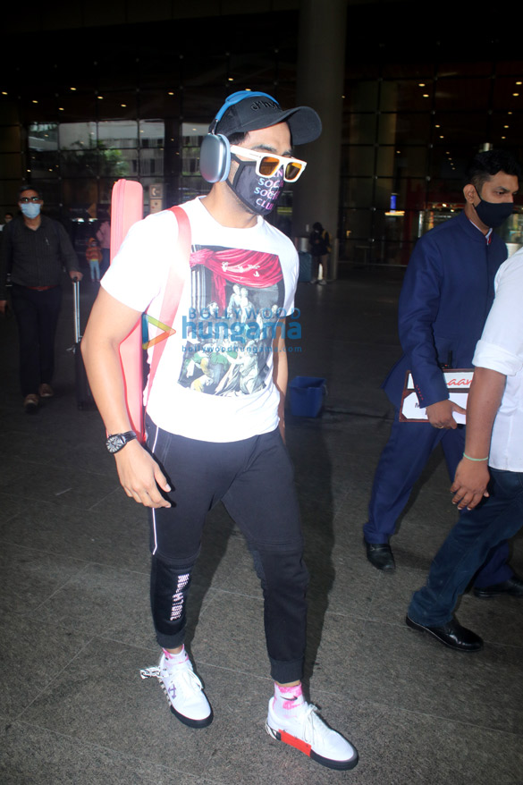 photos gauahar khan zaid darbar and aparshakti khurrana snapped at the airport 2