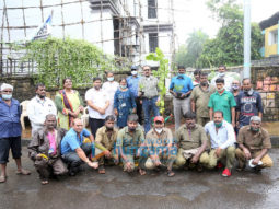 Photos: Gulshan Grover snapped with Vishvas Mote, Dr. Anusha Srinivasan Iyer, Vedant Gill at BMC’s Be A Tree Parent MEGA Vriksha Campaign