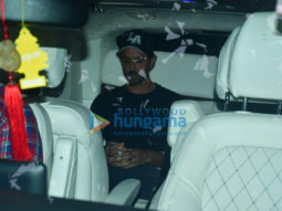 Photos: Hrithik Roshan spotted in Bandra for a shoot