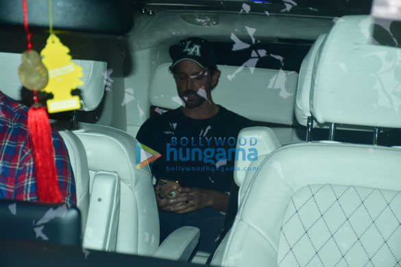 photos hrithik roshan spotted in bandra for a shoot 1