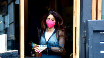 Photos: Janhvi Kapoor spotted at Mizu restaurant in Bandra