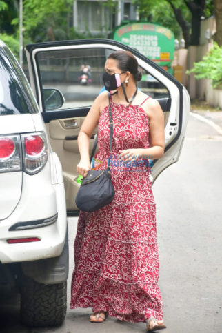 Photos: Lara Dutta and Mahesh Bhupathi spotted in Bandra