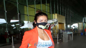 Photos: Malaika Arora, Govinda and Sunita Ahuja snapped at the airport