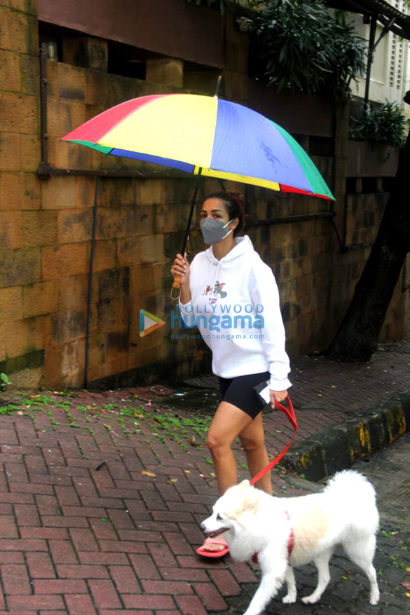 photos malaika arora spotted in bandra 4 32