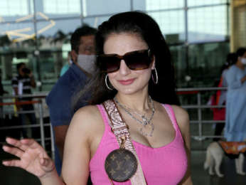 Photos: Mouni Roy, Ameesha Patel, Hansika Motwani and others snapped at the airport