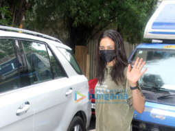 Photos: Rakul Preet Singh spotted outside a salon in Khar
