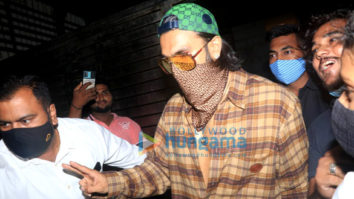 Photos: Ranveer Singh snapped at Zoya Akhtar’s house in Bandra