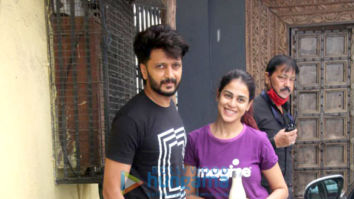 Photos: Riteish Deshmukh and Genelia Dsouza spotted at the gym