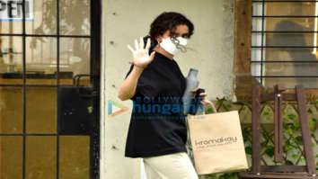 Photos: Sanya Malhotra snapped at a salon in Juhu