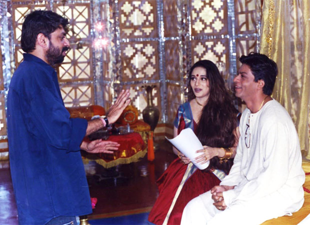Shah Rukh Khan celebrates 19 years of Devdas with throwback pictures; says “Only issue-the dhoti kept falling off”
