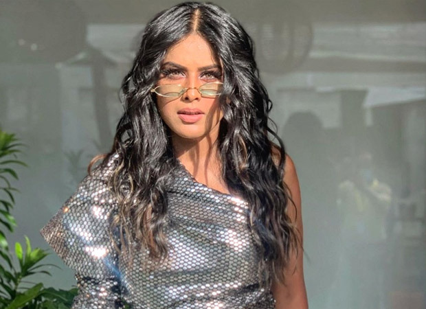 Nia Sharma channels her inner dancer and slays in the 'Touch It by KiDi' Instagram reel