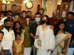 Anushka Sharma and Virat Kohli visit restaurant in Leeds; share a warm message, pose for pics with staff