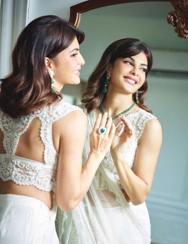 Jacqueline Fernandez is a vision in white as she sends love and peace from Sri Lanka on the occasion of India's 75th Independence Day