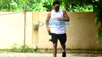 Photos: Aditya Roy Kapur spotted in Bandra