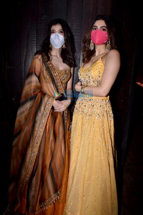 photos celebs grace rhea kapoor and karan boolanis wedding 2
