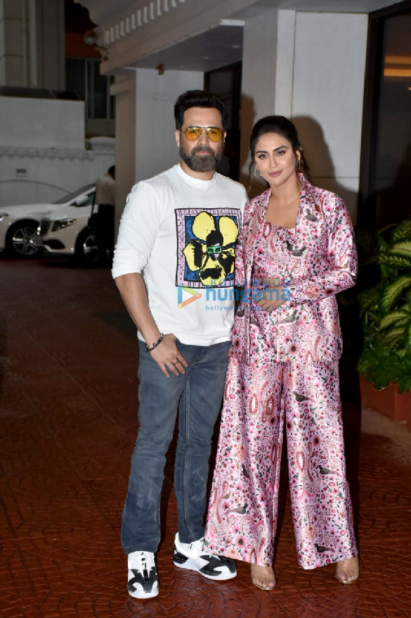 photos emraan hashmi krystle dsouza and anand pandit snapped promoting the film chehre 4