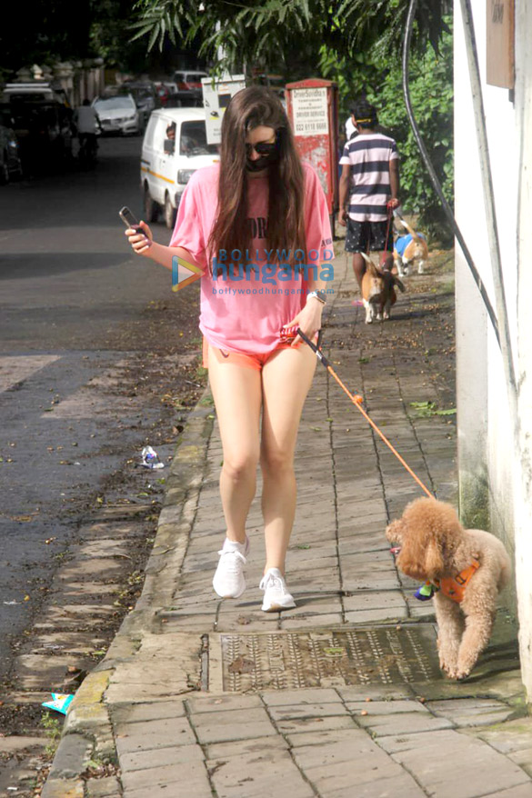 photos giorgia andriani spotted in bandra 4 4