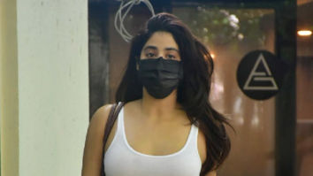 Photos: Janhvi Kapoor spotted outside a gym