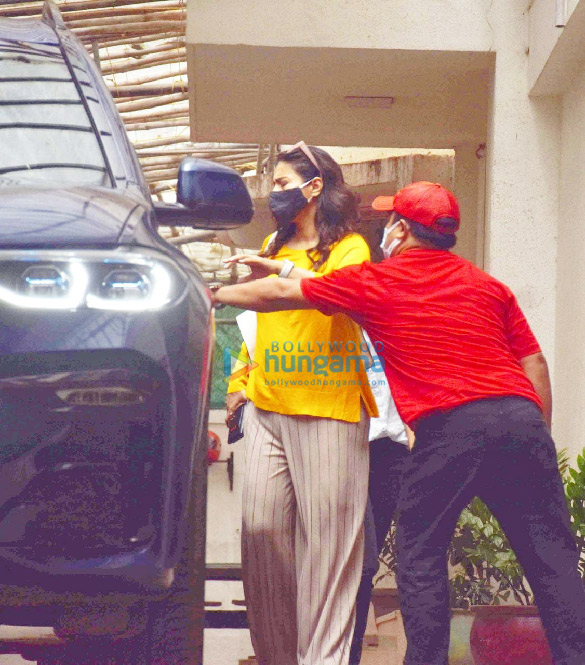 photos kajol snapped at a dubbing studio in juhu 2