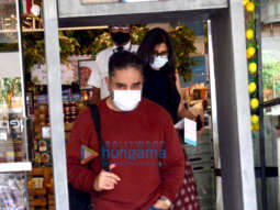 Photos: Kamal Haasan spotted at Foodhall in Santacruz