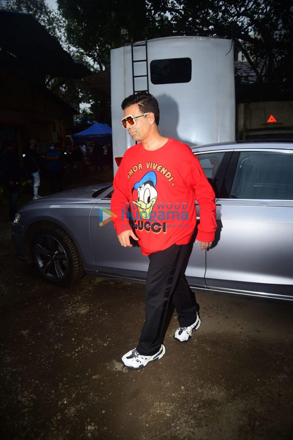 photos karan johar snapped with his new audi a8l 2