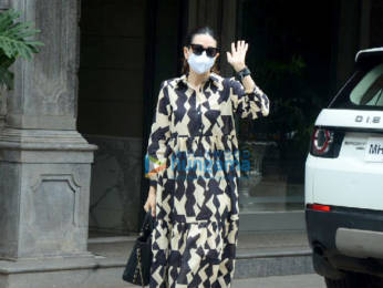 Photos: Kareena Kapoor Khan, Saif Ali Khan, Jeh Ali Khan snapped in Bandra