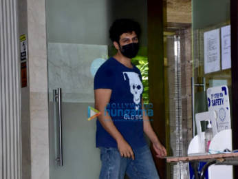 Photos: Kartik Aaryan and Sunny Singh snapped in Juhu