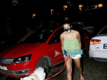 Photos: Malaika Arora snapped in Bandra Photos: Malaika Arora snapped in Bandra