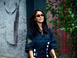 Photos: Mrunal Thakur spotted at Bandra