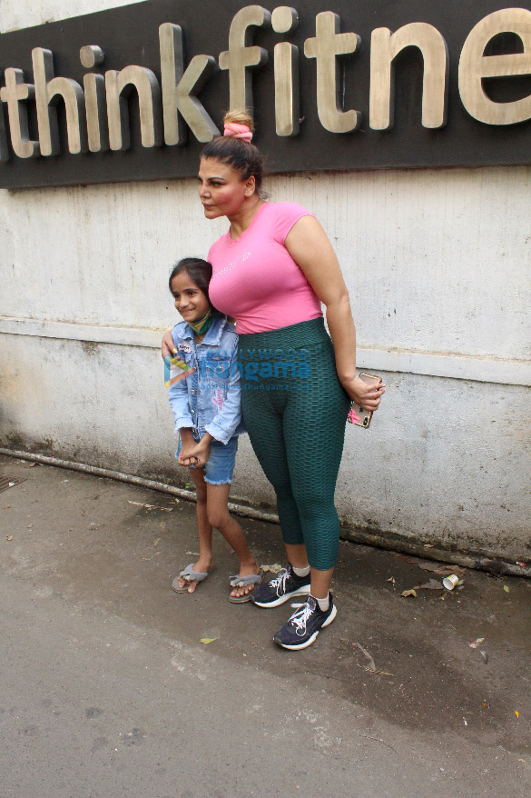 photos rakhi sawant snapped at the gym 4 7
