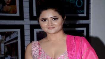 Photos: Rashami Desai snapped at Future Studios