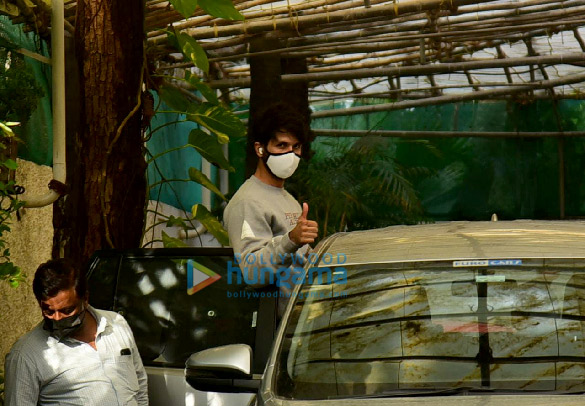 photos shahid kapoor snapped at sunny super sound in juhu 3