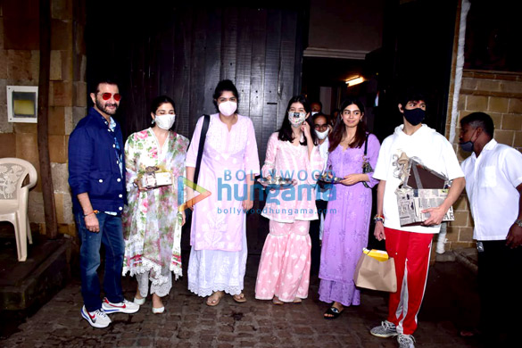 Photos: Shanaya Kapoor, Khushi Kapoor and others snapped at Anil Kapoor’s residence for Rakshabandhan 2021