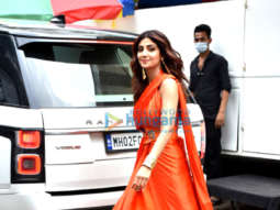 Photos: Shilpa Shetty and Raveena Tandon snapped on the sets of Super Dancer – Chapter 4