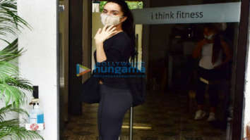 Photos: Shraddha Kapoor snapped at a gym in Juhu