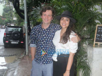 Photos: Shriya Saran spotted outside a cafe in Bandra