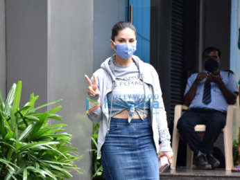 Photos: Sunny Leone snapped in Juhu