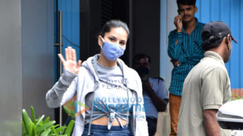 Photos: Sunny Leone snapped in Juhu