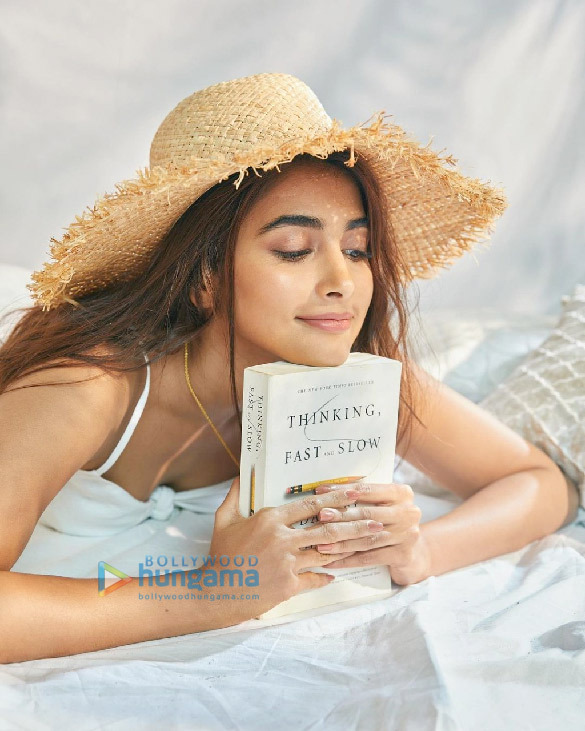 pooja hegde 1 14