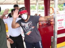 Saif Ali Khan spotted at Versova Jetty
